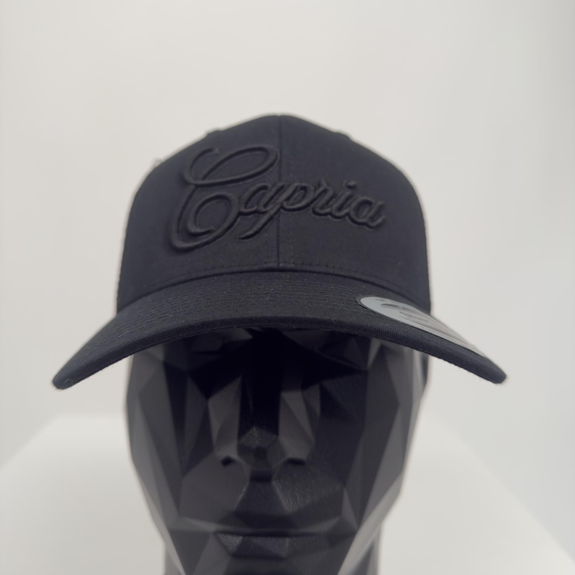 Capria All Black Cap