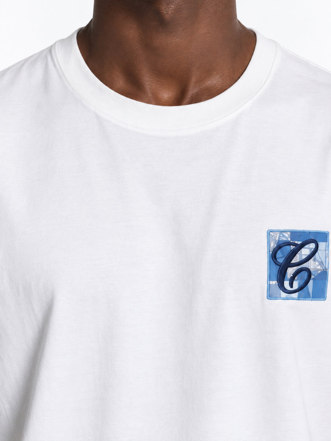 Box Logo t-shirt White — collar detail